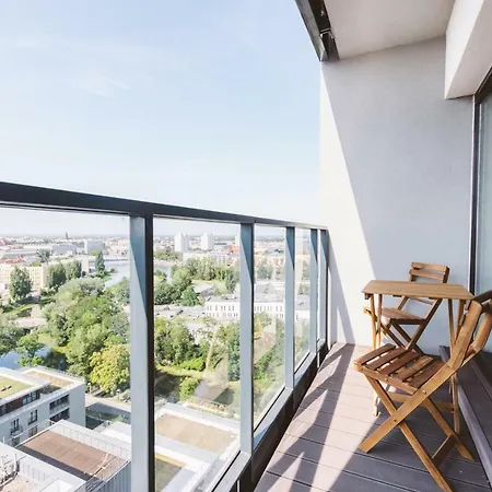 Angel River 143, 16th Floor! * Breslavia